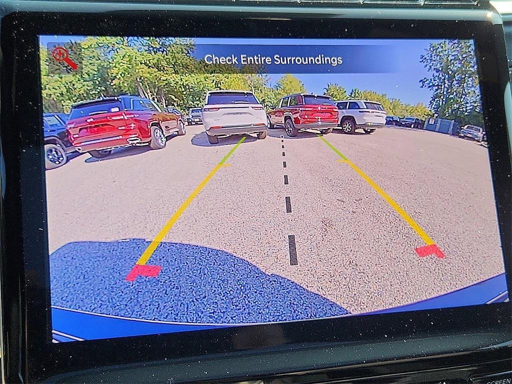 new 2025 Jeep Grand Cherokee car, priced at $52,735