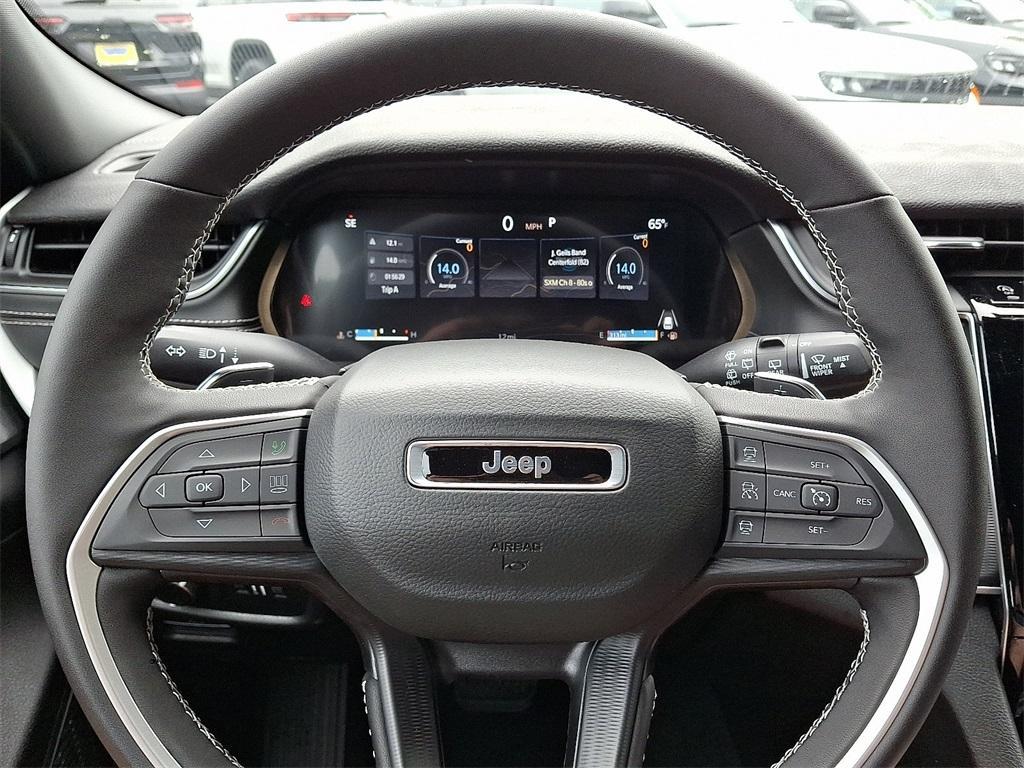new 2025 Jeep Grand Cherokee car, priced at $47,725