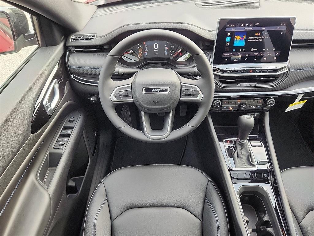 new 2025 Jeep Compass car, priced at $40,105