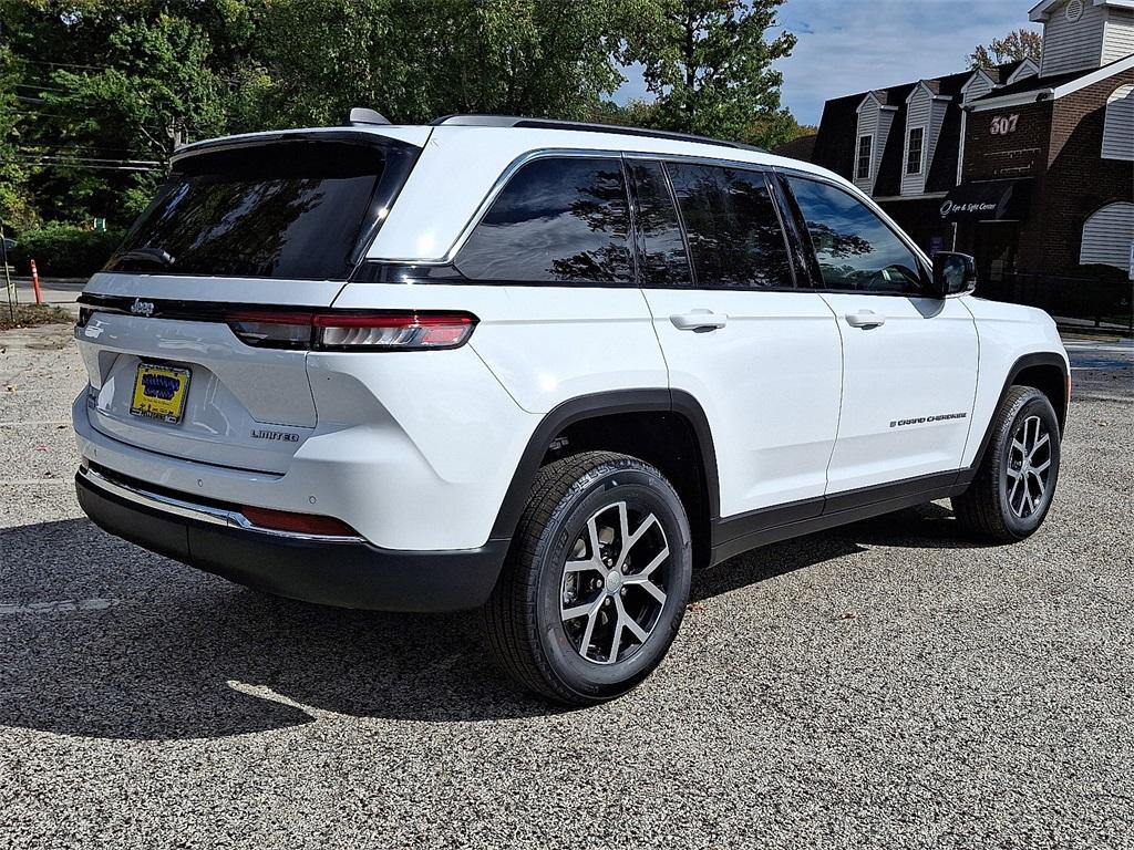 new 2025 Jeep Grand Cherokee car, priced at $49,415