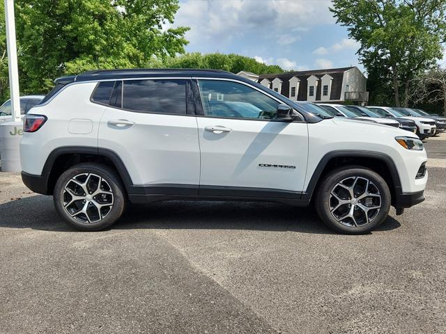 new 2024 Jeep Compass car, priced at $38,615