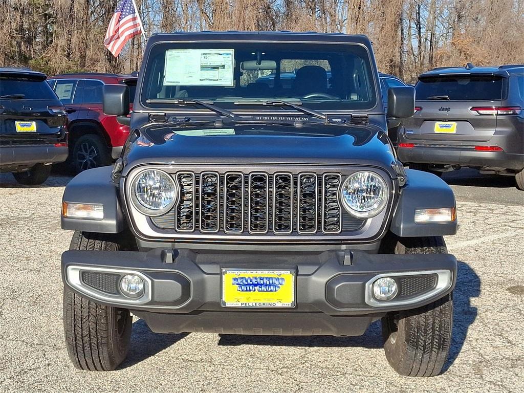 new 2024 Jeep Gladiator car, priced at $45,205