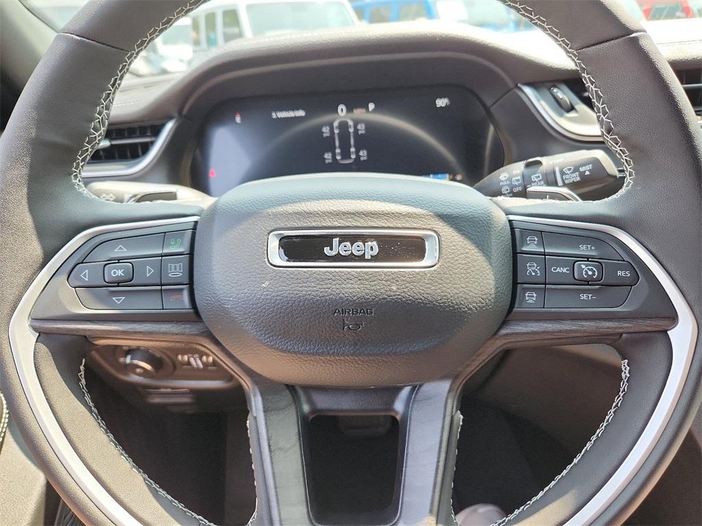 new 2024 Jeep Grand Cherokee L car, priced at $55,500