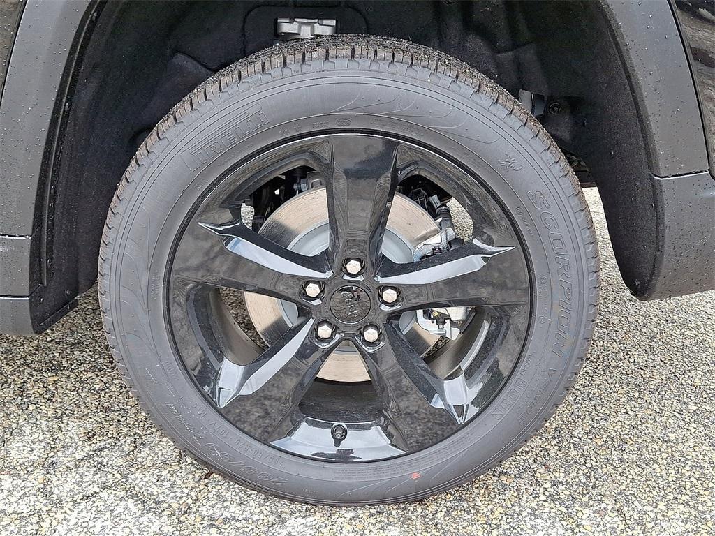 new 2025 Jeep Grand Cherokee L car, priced at $54,835