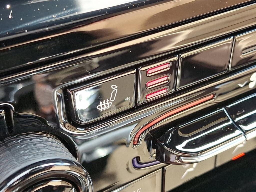 new 2025 Jeep Grand Cherokee car, priced at $49,415