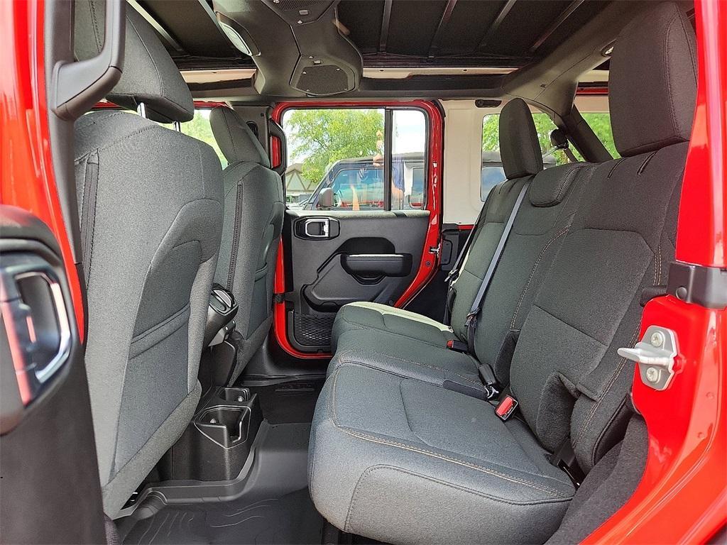 new 2025 Jeep Wrangler car, priced at $54,765