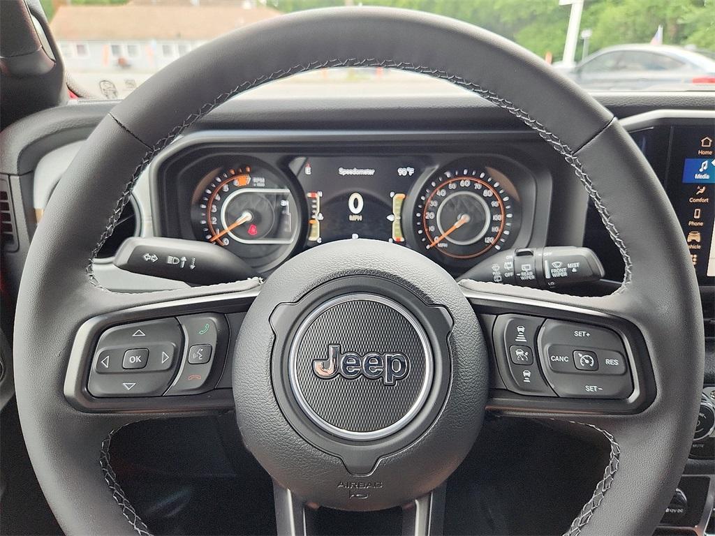 new 2025 Jeep Wrangler car, priced at $54,765