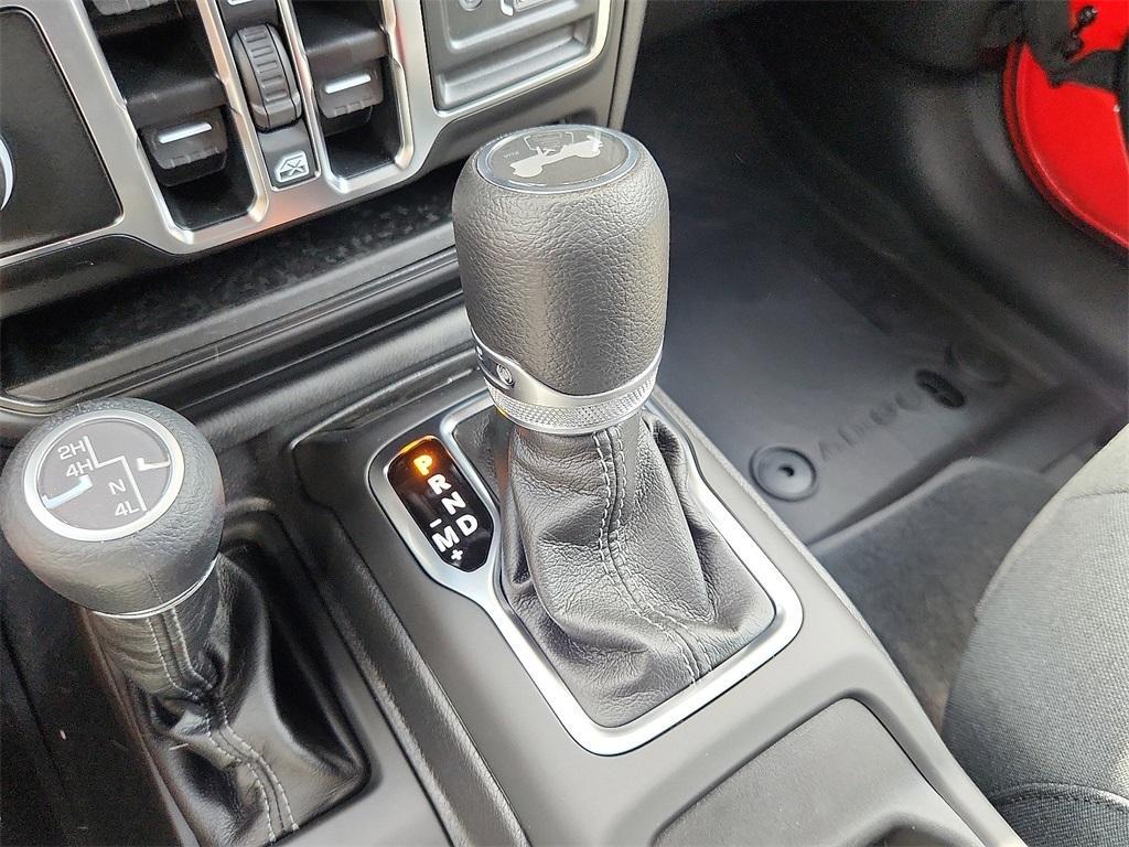 new 2025 Jeep Wrangler car, priced at $54,765