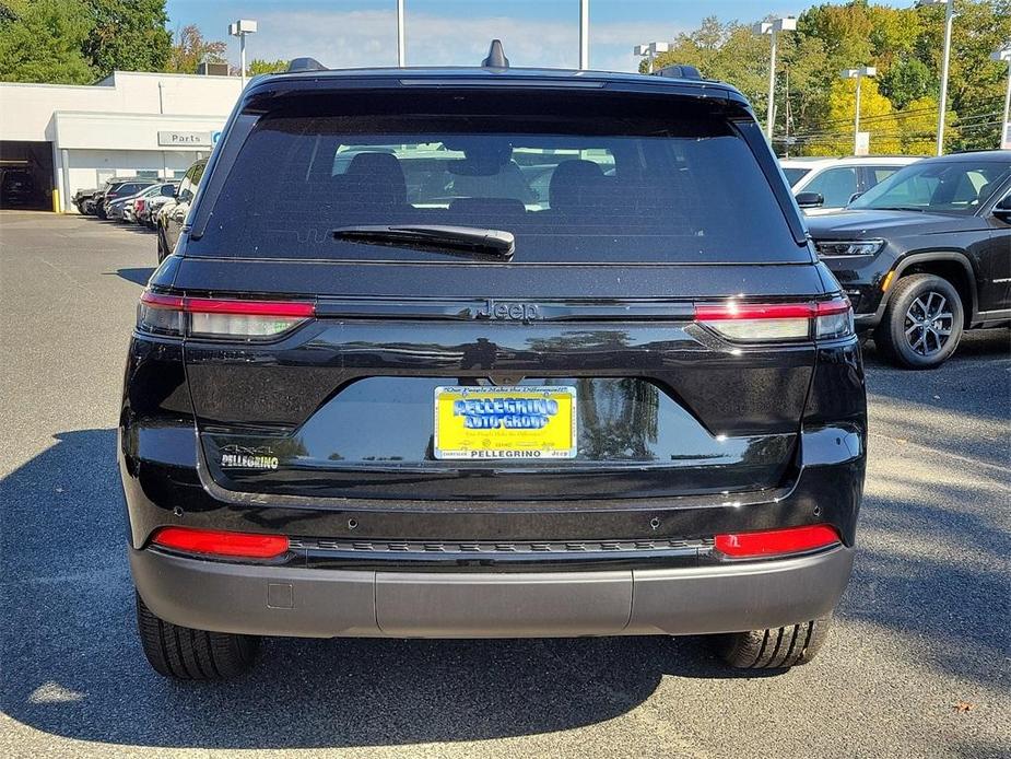 new 2025 Jeep Grand Cherokee car, priced at $48,175