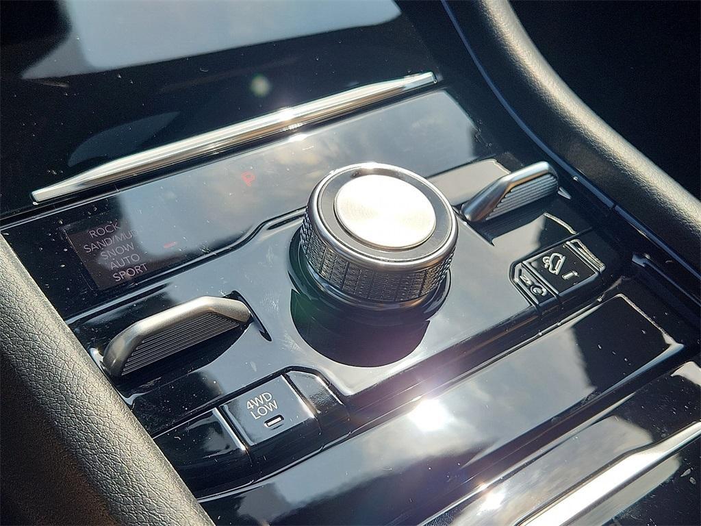 new 2025 Jeep Grand Cherokee L car, priced at $63,460