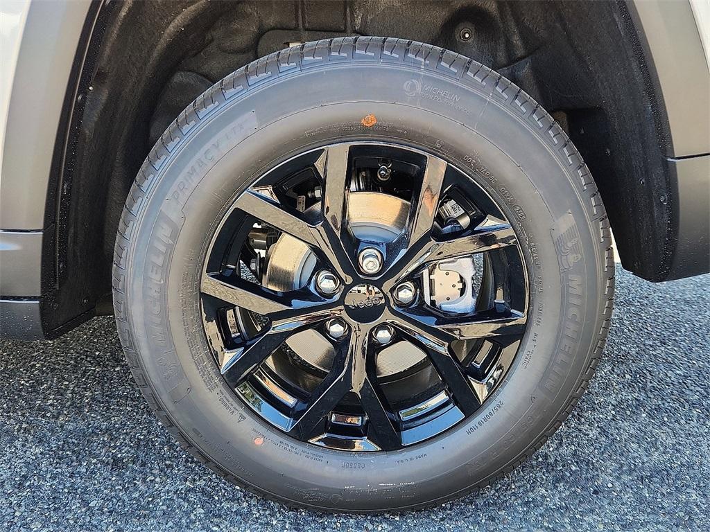 new 2025 Jeep Grand Cherokee car, priced at $46,730