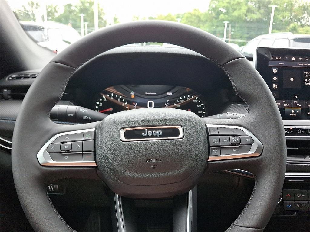 new 2025 Jeep Compass car, priced at $40,105