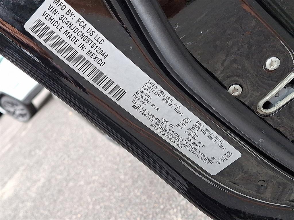 new 2025 Jeep Compass car, priced at $40,105