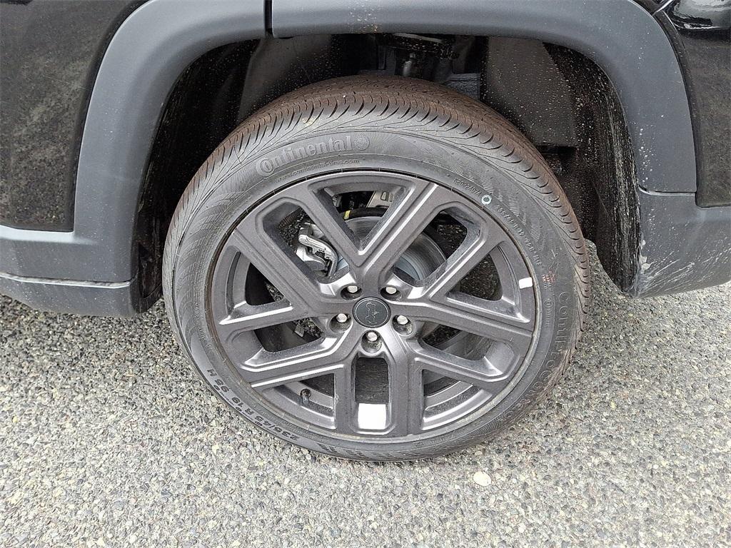 new 2025 Jeep Compass car, priced at $40,105