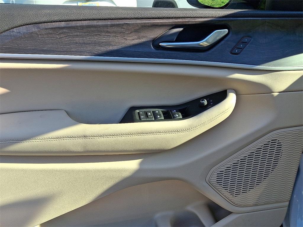 new 2025 Jeep Grand Cherokee car, priced at $49,415