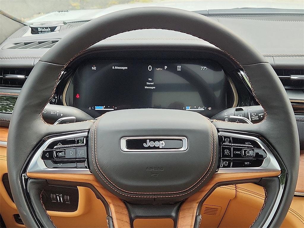 new 2025 Jeep Grand Cherokee car, priced at $65,940