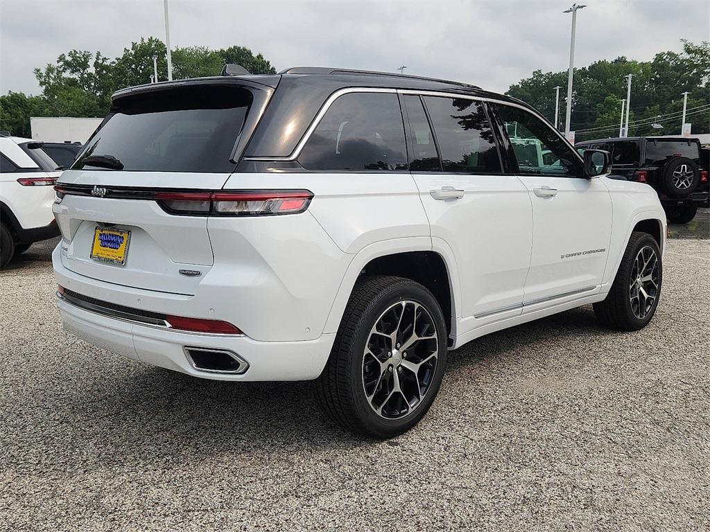 new 2025 Jeep Grand Cherokee car, priced at $65,940