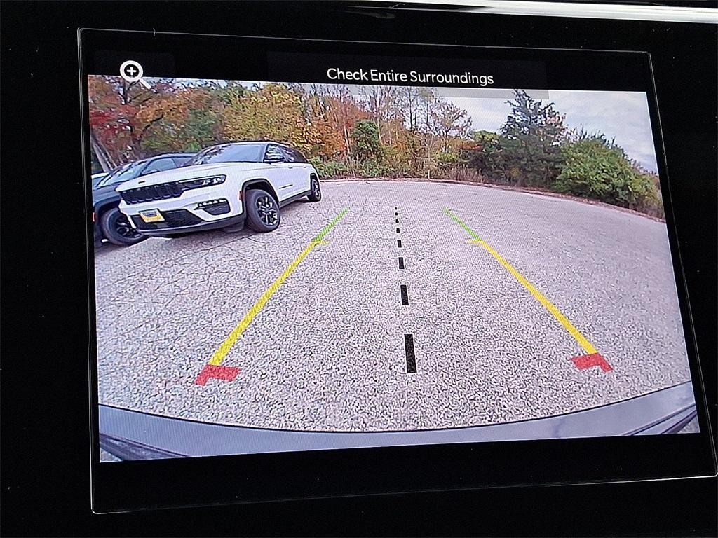 new 2025 Jeep Grand Cherokee car, priced at $48,375