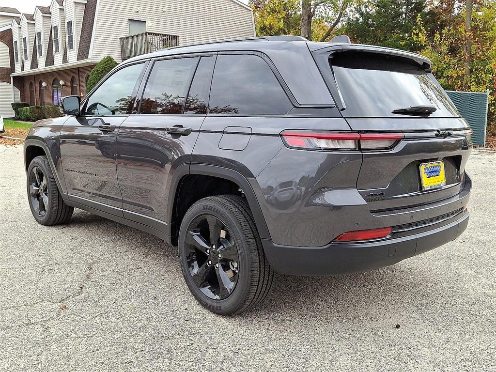 new 2025 Jeep Grand Cherokee car, priced at $48,375