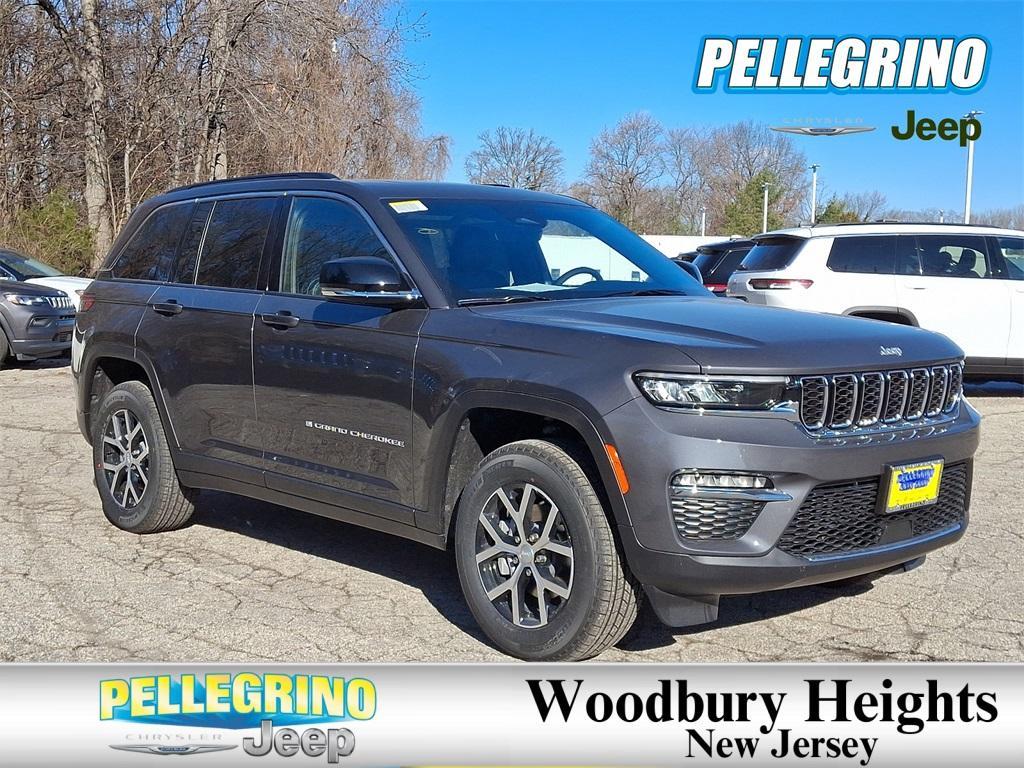 new 2025 Jeep Grand Cherokee car, priced at $50,805