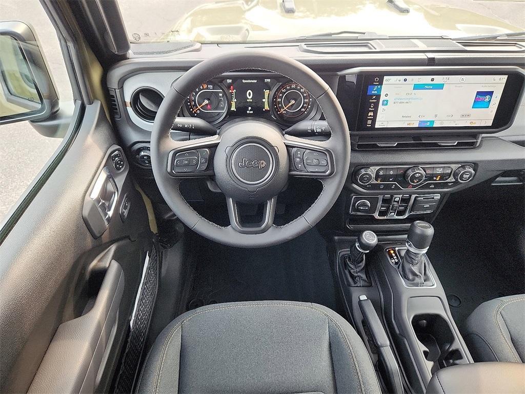 new 2025 Jeep Gladiator car, priced at $51,425