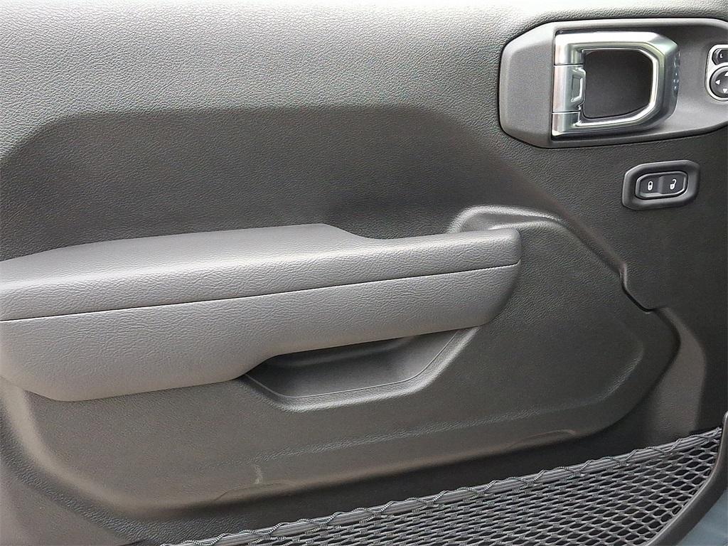 new 2026 Jeep Wrangler car, priced at $58,285