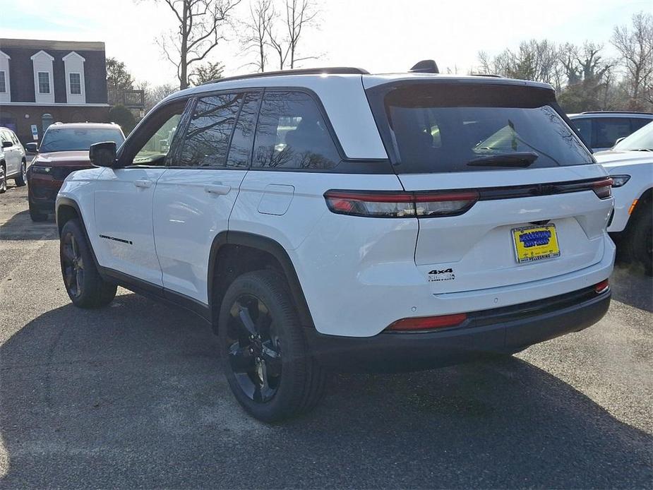 new 2025 Jeep Grand Cherokee car, priced at $47,580