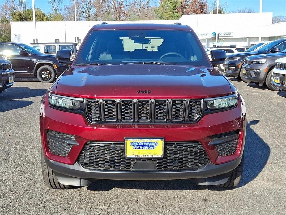 new 2025 Jeep Grand Cherokee car, priced at $48,175