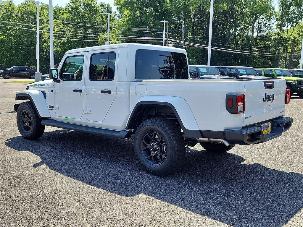 new 2025 Jeep Gladiator car, priced at $48,815
