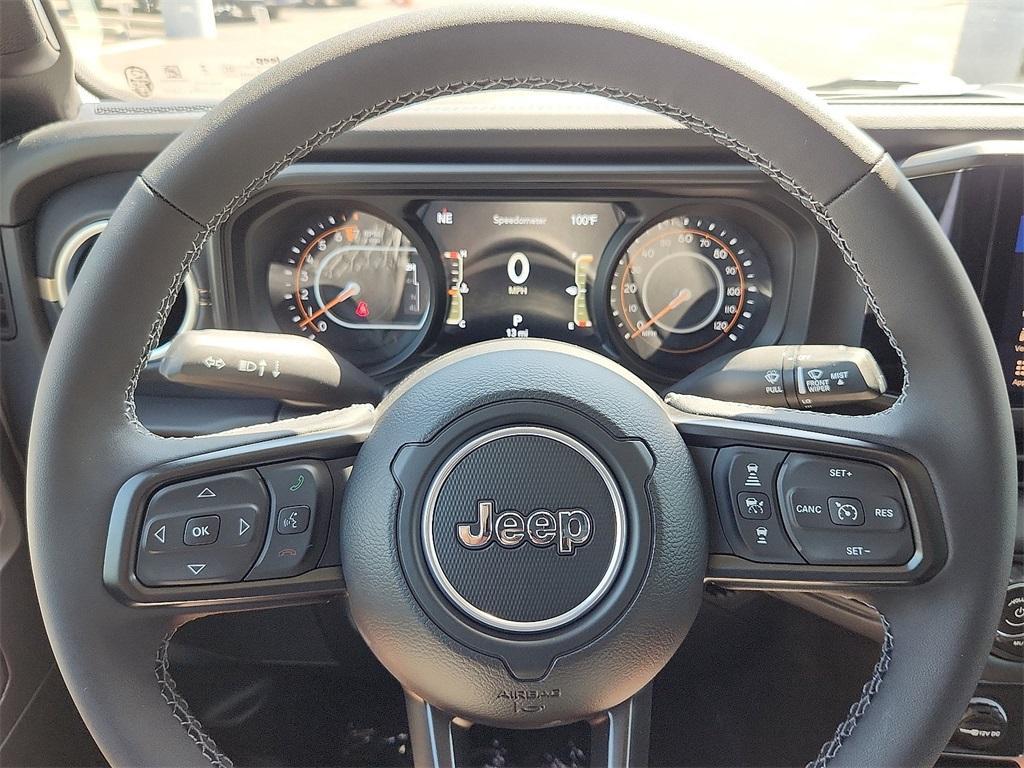 new 2025 Jeep Gladiator car, priced at $48,815