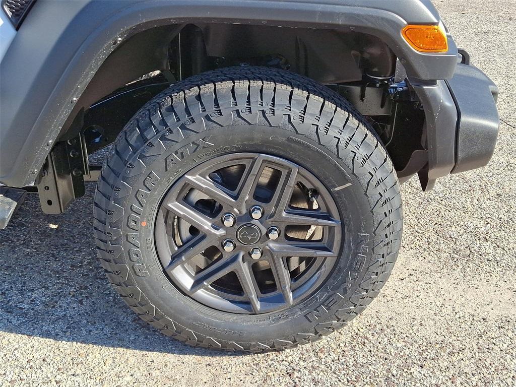 new 2025 Jeep Wrangler car, priced at $53,465