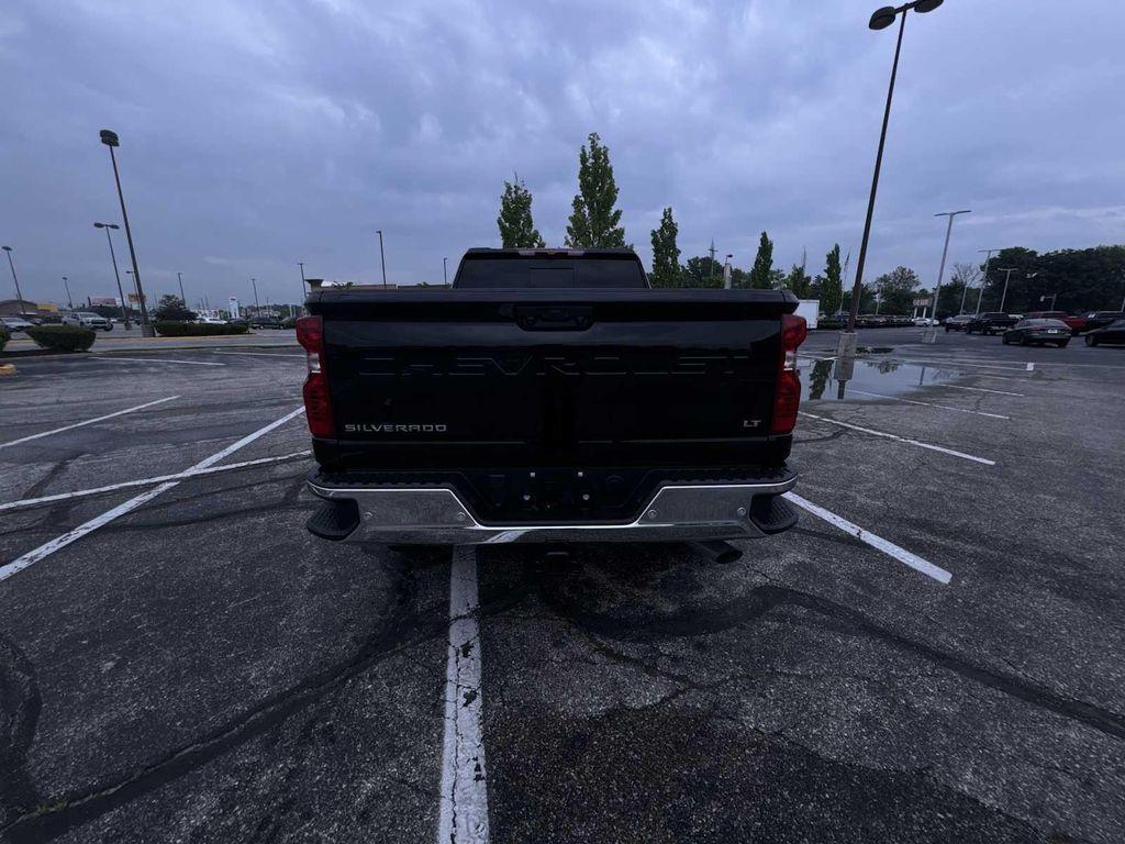 used 2025 Chevrolet Silverado 3500 car, priced at $61,995
