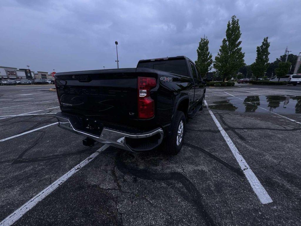 used 2025 Chevrolet Silverado 3500 car, priced at $61,995