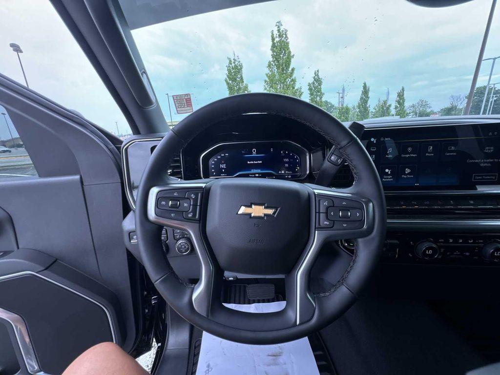 used 2025 Chevrolet Silverado 3500 car, priced at $61,995