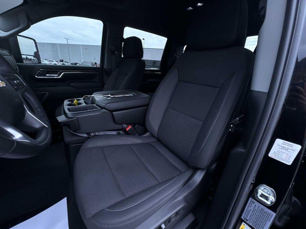 used 2025 Chevrolet Silverado 3500 car, priced at $61,995