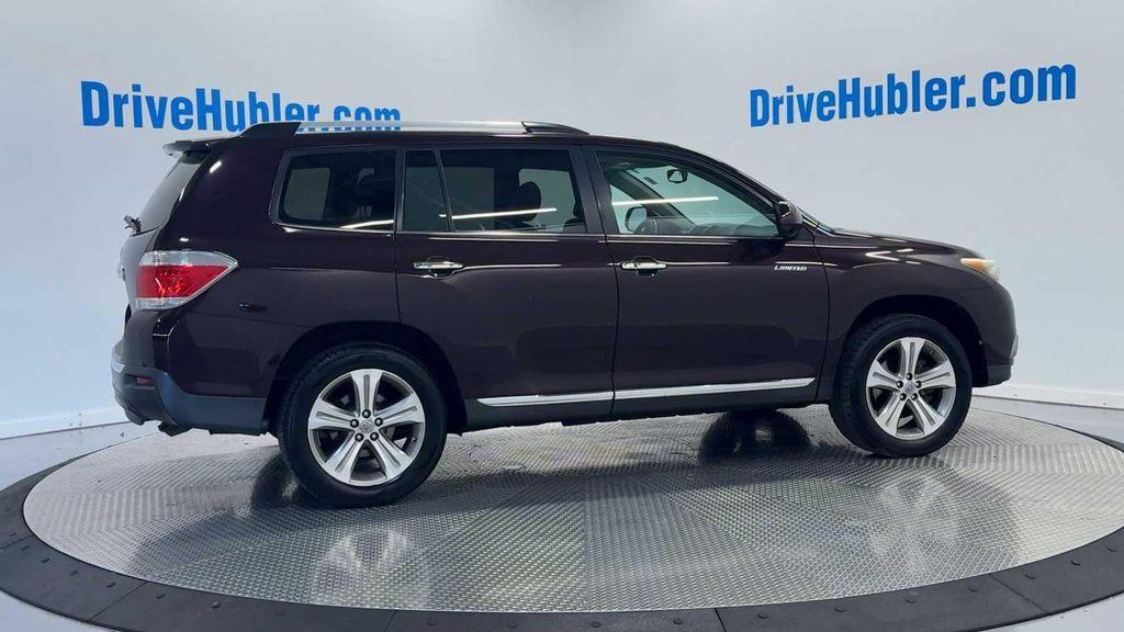 used 2011 Toyota Highlander car, priced at $12,650