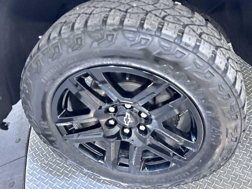 used 2021 Chevrolet Silverado 1500 car, priced at $41,980