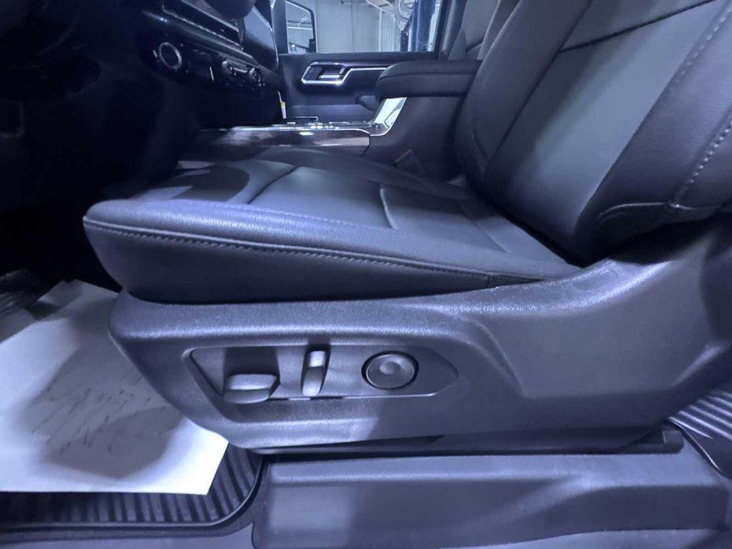 used 2025 Chevrolet Silverado 3500 car, priced at $79,995