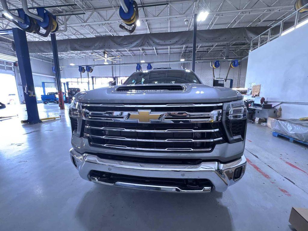 used 2025 Chevrolet Silverado 3500 car, priced at $79,995