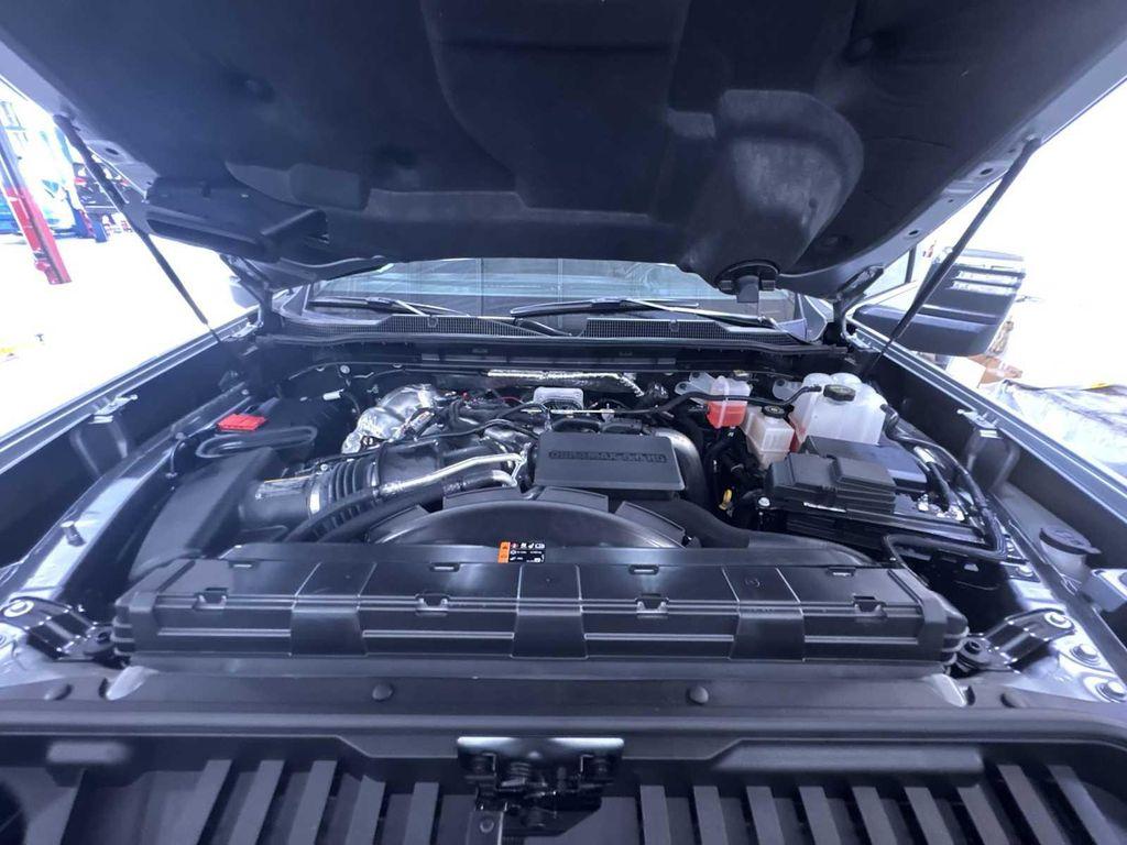 used 2025 Chevrolet Silverado 3500 car, priced at $79,995