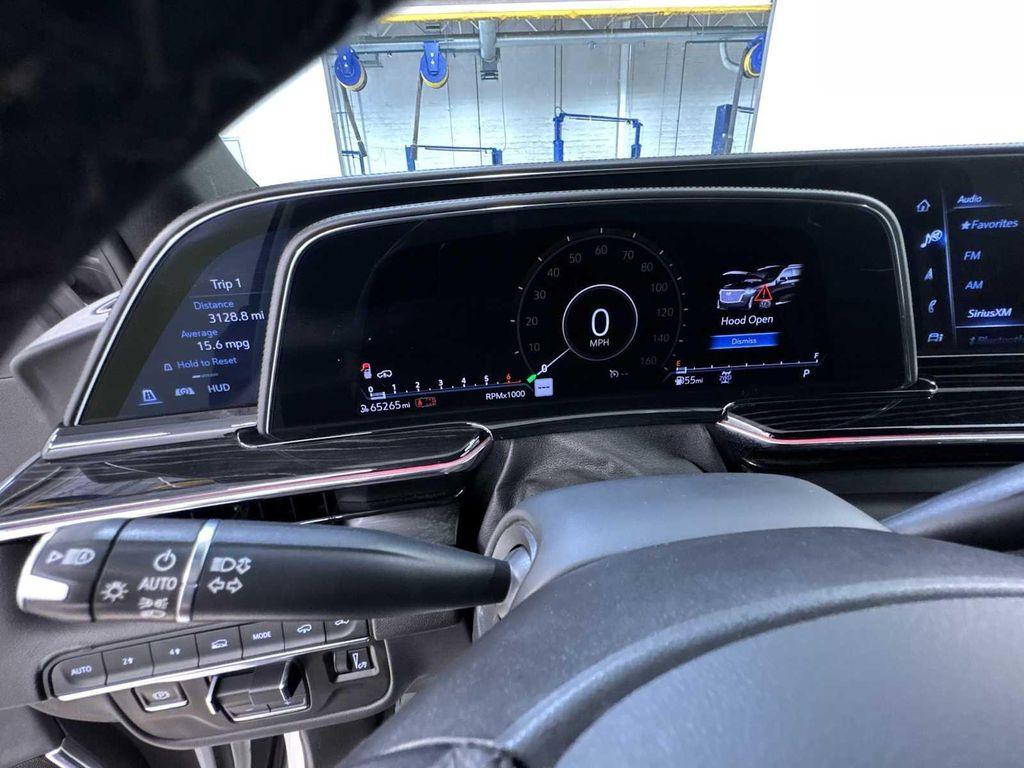 used 2021 Cadillac Escalade ESV car, priced at $66,995
