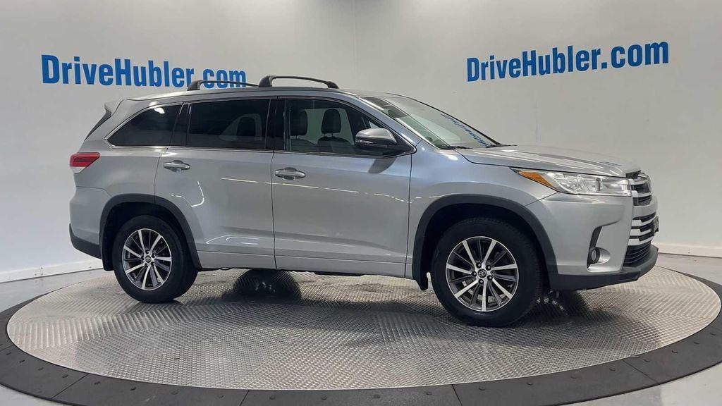 used 2017 Toyota Highlander car, priced at $21,995