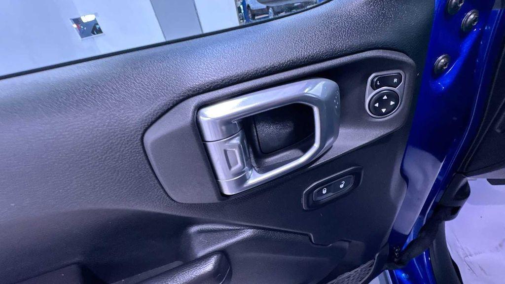 used 2020 Jeep Wrangler Unlimited car, priced at $28,675