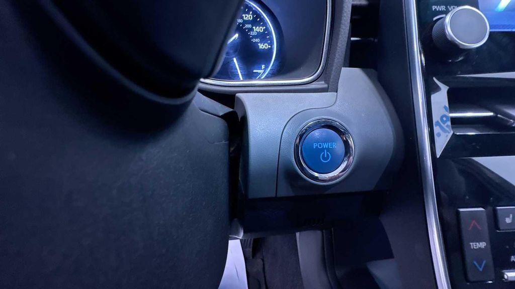 used 2020 Toyota Avalon Hybrid car, priced at $30,980
