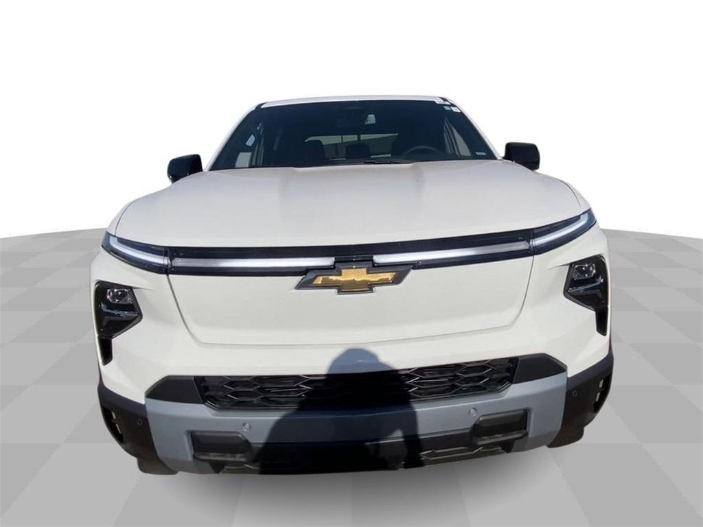 new 2025 Chevrolet Silverado EV car, priced at $74,695