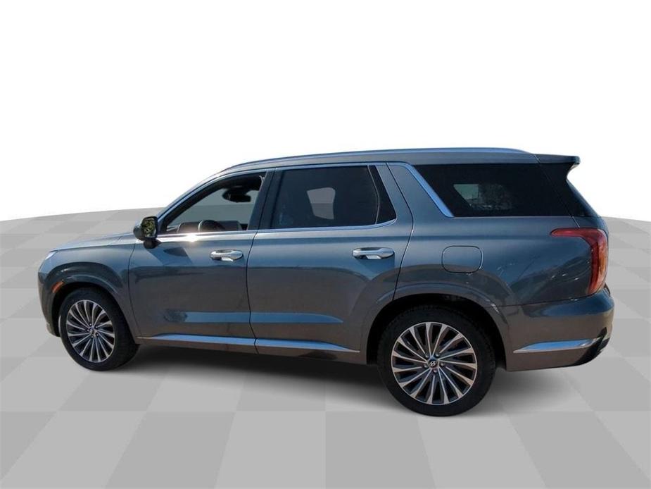 used 2024 Hyundai Palisade car, priced at $41,375