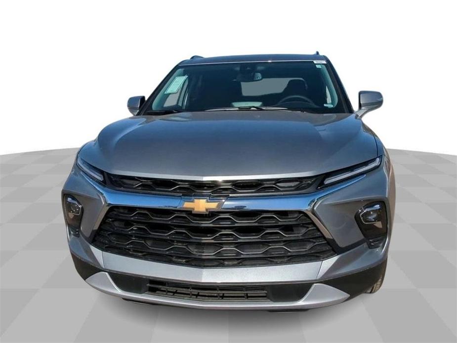 new 2025 Chevrolet Blazer car, priced at $38,565