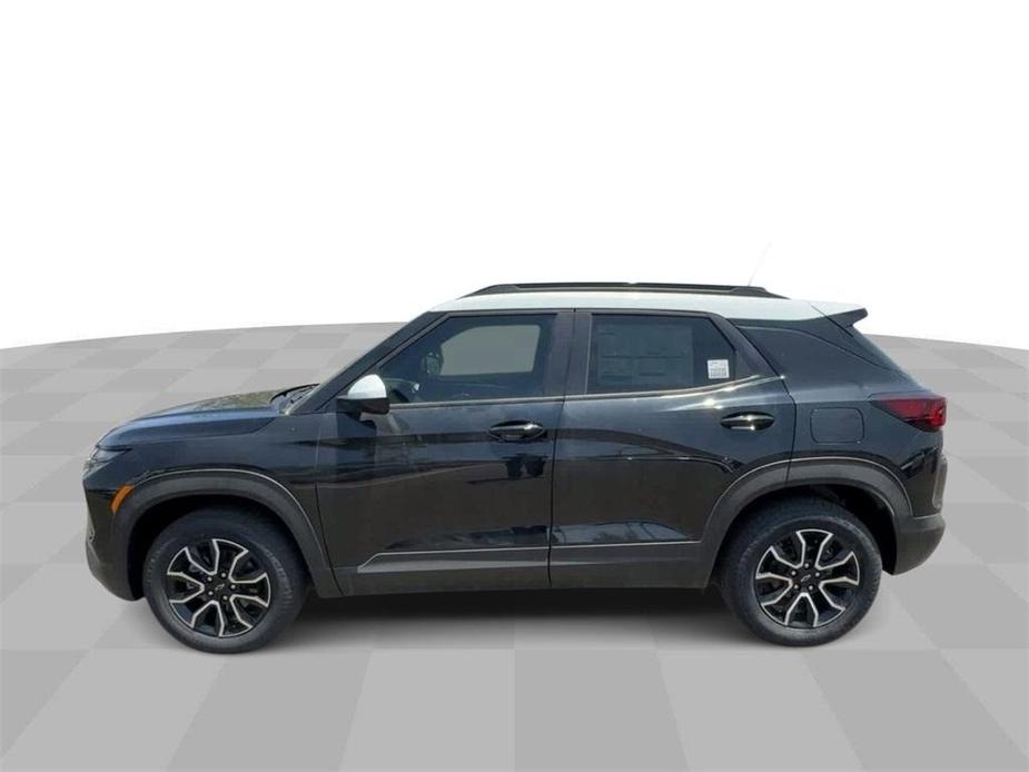 new 2024 Chevrolet TrailBlazer car, priced at $28,420