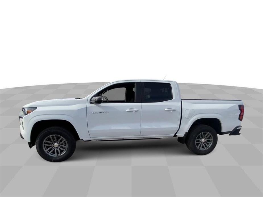 new 2024 Chevrolet Colorado car, priced at $30,465