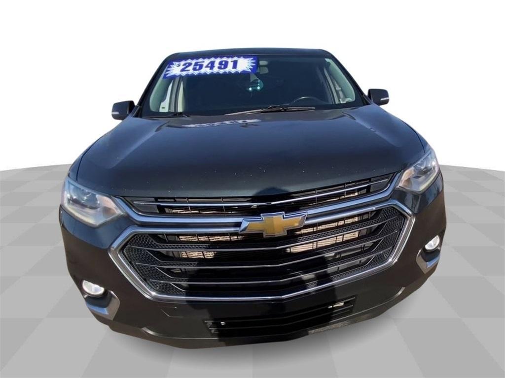 used 2021 Chevrolet Traverse car, priced at $23,482